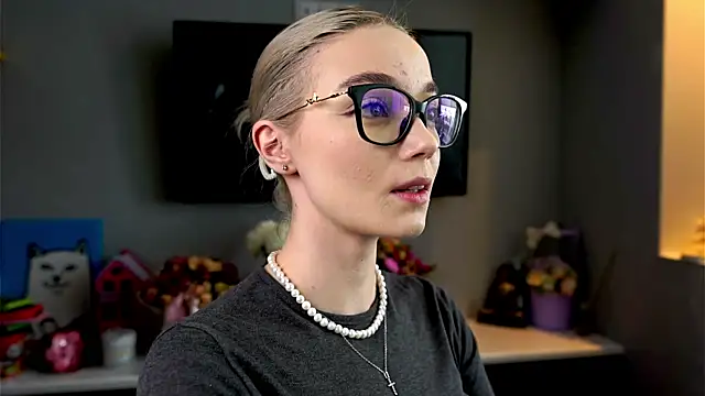 Snapshot of ileanacampbe chatting on 03-03-25, 06:04 ileanacampbe online show from 03-03-25, 06:04