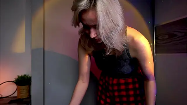 Snapshot of ileanacampbe chatting on 03-12-25, 05:02 ileanacampbe online show from 03-12-25, 05:02