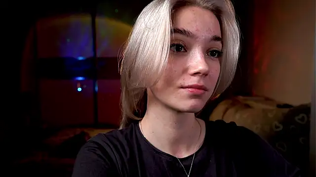 Snapshot of ileanacampbe chatting on 03-19-25, 04:14 ileanacampbe online show from 03-19-25, 04:14