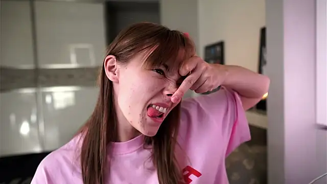 Snapshot of ileanacampbe chatting on 09-09-25, 04:23 ileanacampbe online show from 09-09-25, 04:23