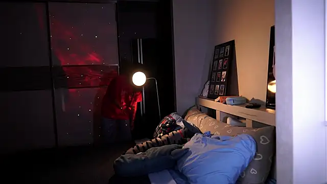 Snapshot of ileanacampbe chatting on 09-19-25, 04:25 ileanacampbe online show from 09-19-25, 04:25