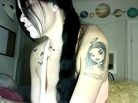 Snapshot of nikkikittyx3 chatting on 03-19-25, 04:14 nikkikittyx3 online show from 03-19-25, 04:14