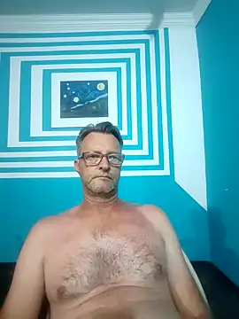 itsmeyes69 online show from 01-26-25, 08:34
