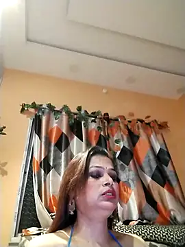 SANA-LEONI online show from 05-12-26, 03:42