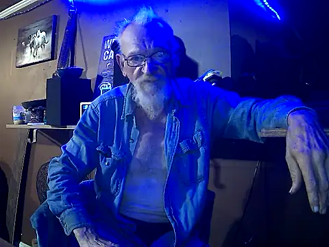 Aldick68 online show from 11-23-25, 06:02