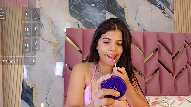 Snapshot of hotiergirl chatting on 03-02-26, 02:57 hotiergirl online show from 03-02-26, 02:57