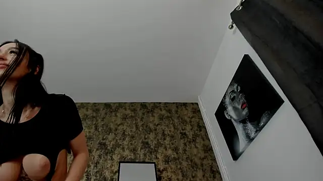 KylieReina online show from 02-26-25, 04:56