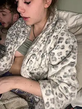 Snapshot of VioletxBlue chatting on 03-08-26, 11:14 VioletxBlue online show from 03-08-26, 11:14