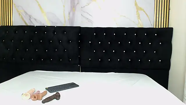 SalomeSimonz online show from 03-07-25, 07:49