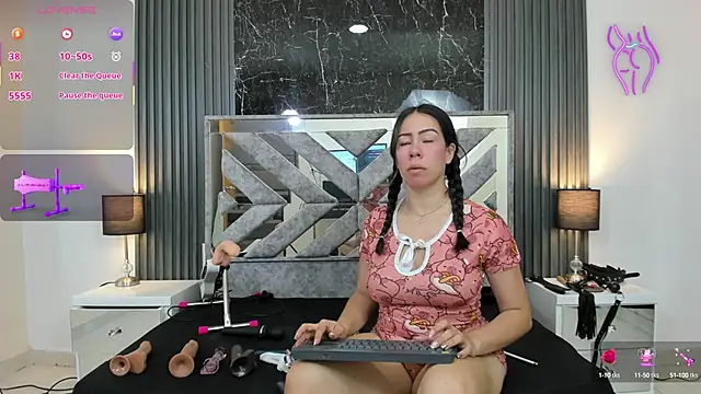 SalomeSimonz online show from 09-18-25, 07:49