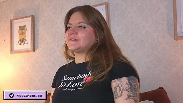 Snapshot of Veronica_simons chatting on 03-16-26, 10:14 Veronica simons online show from 03-16-26, 10:14