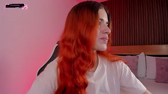 alliss ginger  online show from 06-19-26, 09:51
