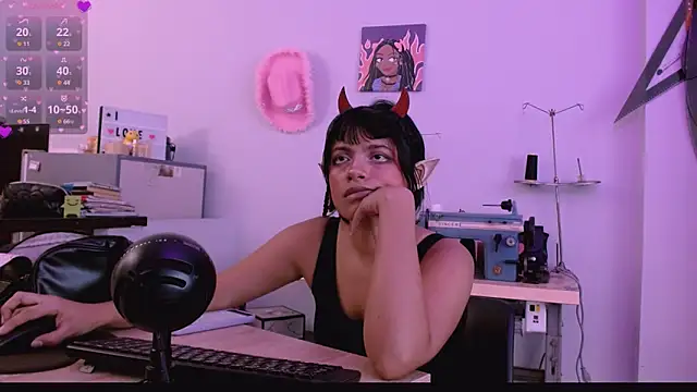 Mattilda 18 online show from 10-07-25, 07:55