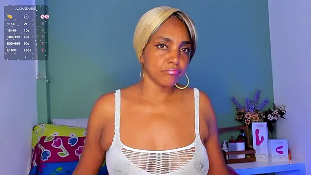 Snapshot of LovelyNickii chatting on 02-07-25, 06:56 LovelyNickii online show from 02-07-25, 06:56