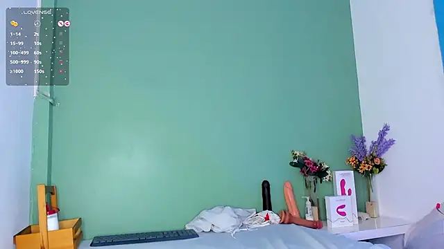 Snapshot of LovelyNickii chatting on 02-22-25, 11:03 LovelyNickii online show from 02-22-25, 11:03