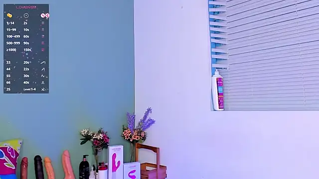 Snapshot of LovelyNickii chatting on 03-20-25, 03:47 LovelyNickii online show from 03-20-25, 03:47