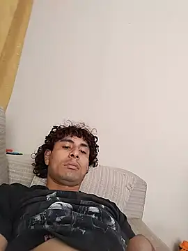 Snapshot of Saweetieyblacksnake chatting on 07-21-26, 02:30 Saweetieyblacksnake online show from 07-21-26, 02:30