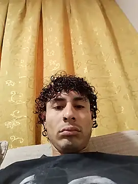 Snapshot of Saweetieyblacksnake chatting on 07-24-26, 01:42 Saweetieyblacksnake online show from 07-24-26, 01:42
