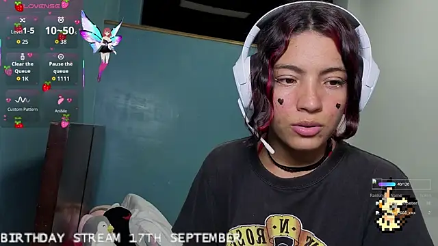 Lovelyamyy online show from 09-16-25, 05:19