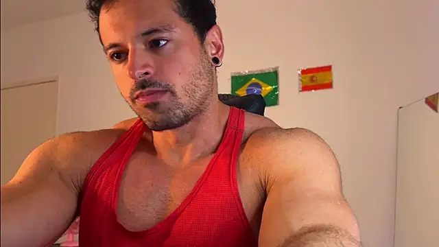 Snapshot of Lucasfit24 chatting on 07-08-26, 03:05 Lucasfit24 online show from 07-08-26, 03:05