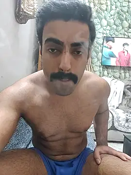 vaibhavchugh38 online show from 02-14-25, 11:42