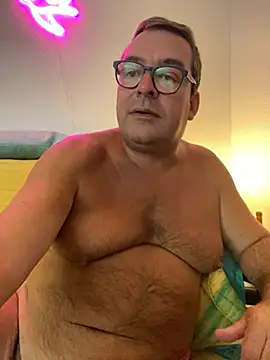 Snapshot of MountJohnXL chatting on 02-16-26, 01:13 MountJohnXL online show from 02-16-26, 01:13