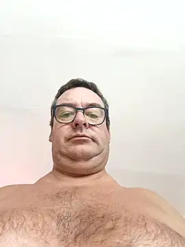 Snapshot of MountJohnXL chatting on 03-08-26, 02:04 MountJohnXL online show from 03-08-26, 02:04