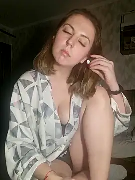 Snapshot of Melenka chatting on 03-09-25, 04:16 Melenka online show from 03-09-25, 04:16
