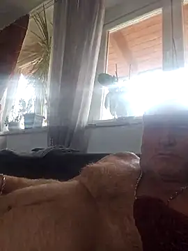 Snapshot of zsugabubus88 chatting on 10-31-25, 10:49 zsugabubus88 online show from 10-31-25, 10:49