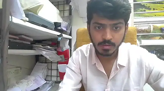 Snapshot of cute_modell chatting on 01-13-25, 08:37 cute modell online show from 01-13-25, 08:37