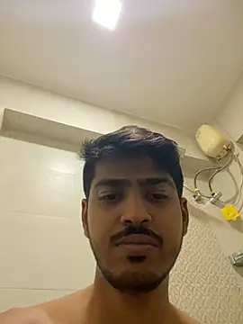 Snapshot of cute_modell chatting on 02-27-25, 05:26 cute modell online show from 02-27-25, 05:26