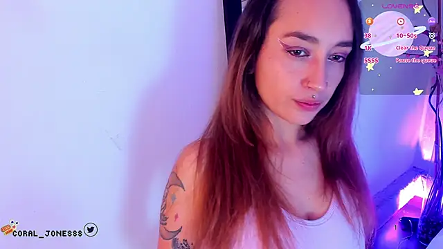 Snapshot of coral_jonesss chatting on 02-12-25, 01:27 coral jonesss online show from 02-12-25, 01:27