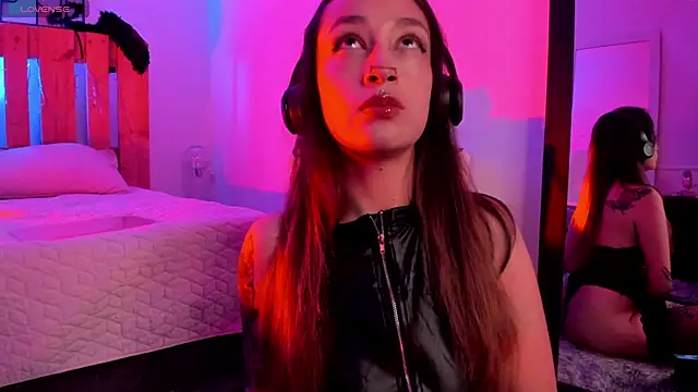 Snapshot of coral_jonesss chatting on 10-24-25, 02:46 coral jonesss online show from 10-24-25, 02:46