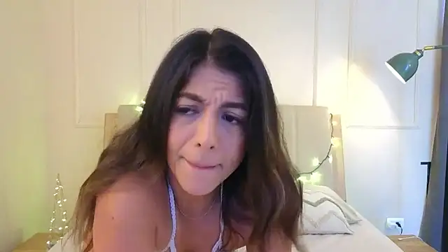 mr danni online show from 11-16-25, 05:07