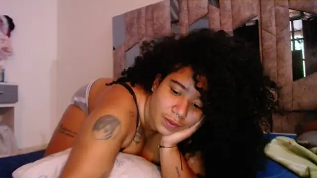 Snapshot of leslycarsson chatting on 03-29-26, 09:59 leslycarsson online show from 03-29-26, 09:59