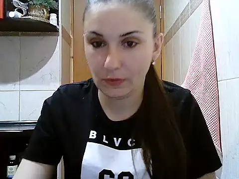 Yuliia30 online show from 09-26-25, 05:39