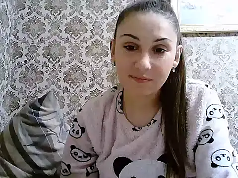 Yuliia30 online show from 10-17-25, 02:41