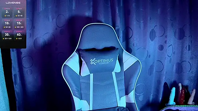 Snapshot of Kimlennox_ chatting on 09-27-25, 06:13 Kimlennox online show from 09-27-25, 06:13