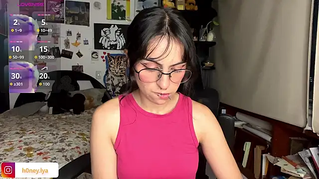 B0nnie H0ney online show from 05-28-26, 02:09