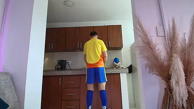 orlando yate online show from 09-28-25, 01:38