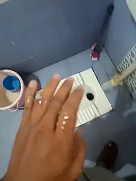 Snapshot of yours_tanmay chatting on 03-17-25, 05:12 yours tanmay online show from 03-17-25, 05:12