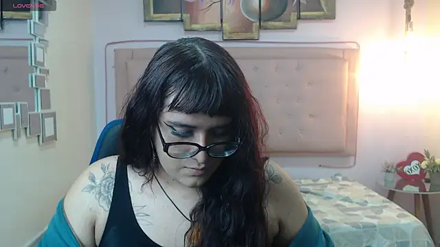 Snapshot of kathepickmanx chatting on 02-22-26, 03:29 kathepickmanx online show from 02-22-26, 03:29