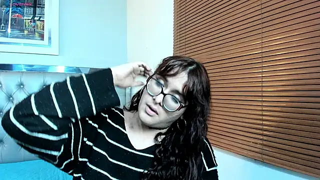 kathepickmanx online show from 05-10-26, 03:44