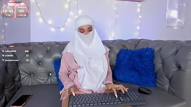 Eva abaad online show from 01-18-25, 06:53