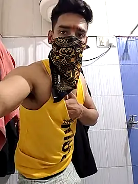 13horny13 online show from 03-19-25, 02:48