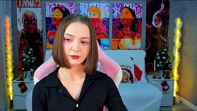 JesssWalker online show from 12-14-25, 06:56