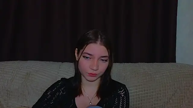 Snapshot of CassJonn chatting on 03-19-25, 07:27 CassJonn online show from 03-19-25, 07:27