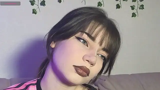 CassJonn online show from 03-25-26, 06:14