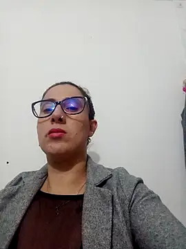 CHARLOTTE 1711 online show from 02-14-25, 01:45