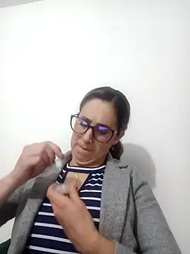 CHARLOTTE 1711 online show from 02-21-25, 12:16